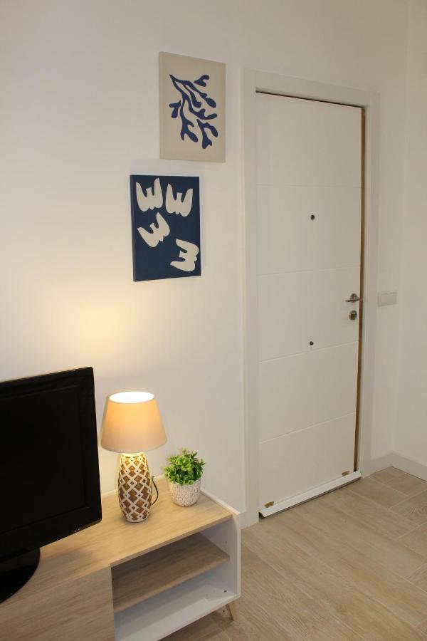 Apartamento Recien Reformado Metro A 1 Min Wifi 1Hb 1 Sofacama Madrid Exterior foto